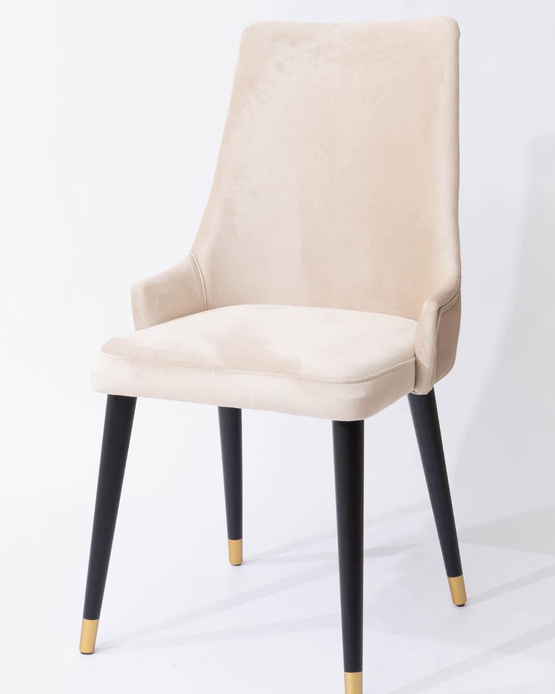 Lizbon cream bosforo collection 2024 Lizbon sedia in velluto - immagine 1