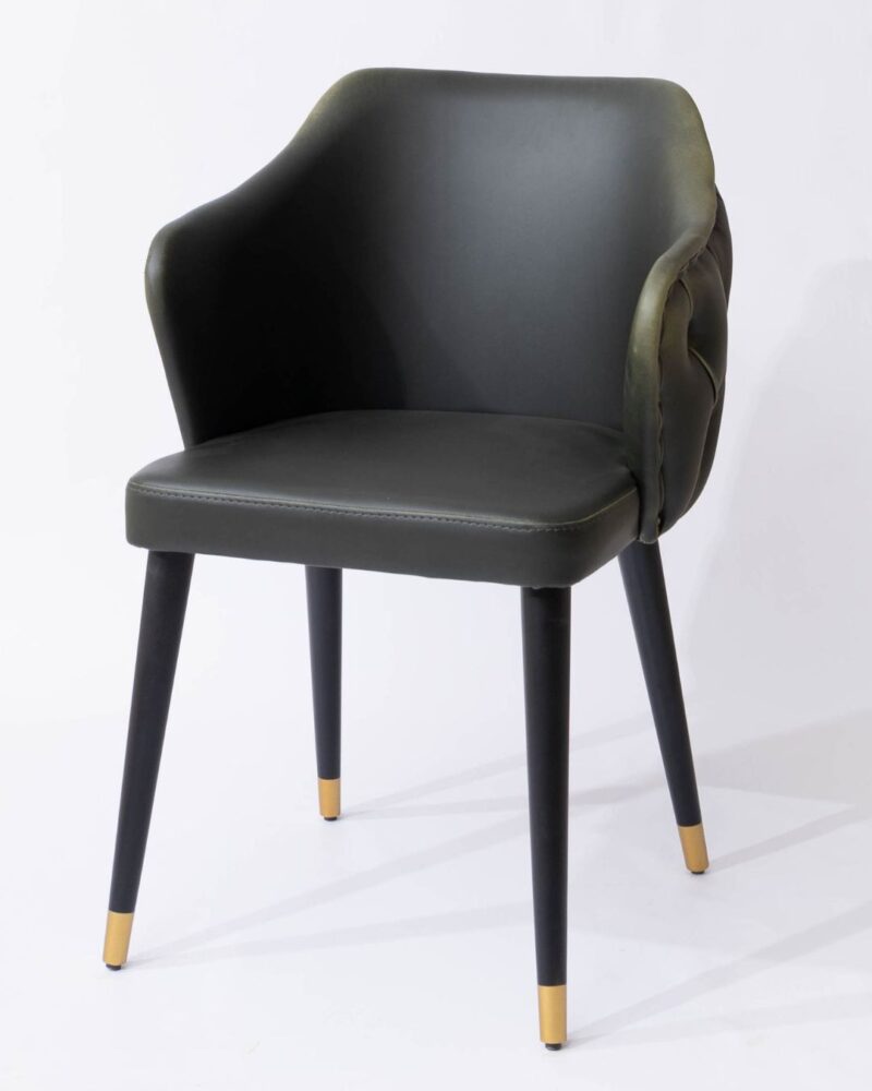 Sahra sedia in ecopelle nera