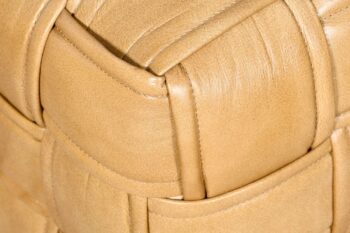 Pouf in pelle vintage crema - immagine 3